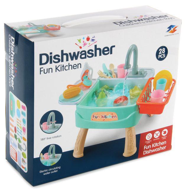 Игровой набор Fun Kitchen «Мойка с посудой и 28 аксессуаров»