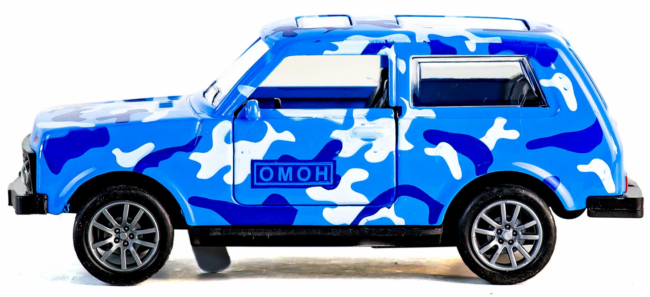 Металлическая машинка 1:32 «Нива. ОМОН» 835-B2B, 11 см., свет, звук, двери открываются / Микс