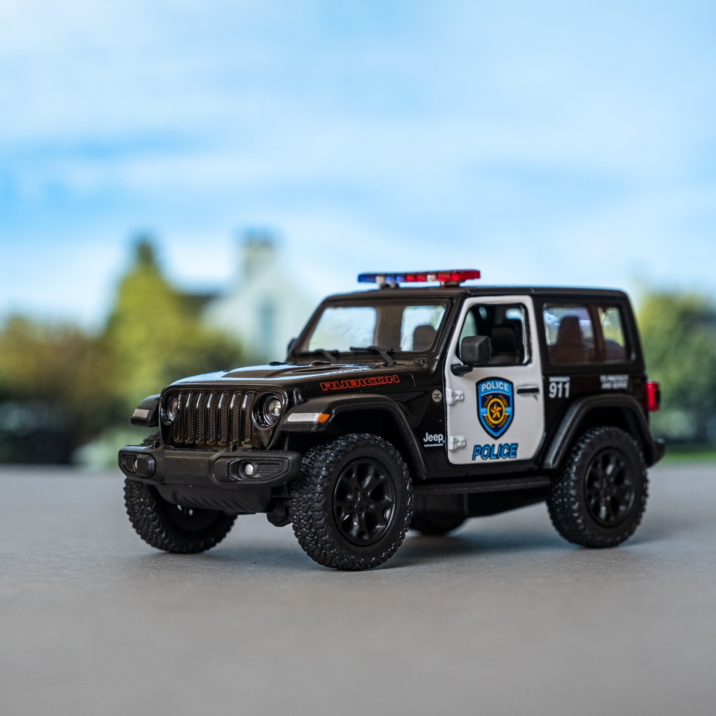 Металлическая машинка Kinsmart 1:34 «2018 Jeep Wrangler (Police)» KT5412DP, инерционная