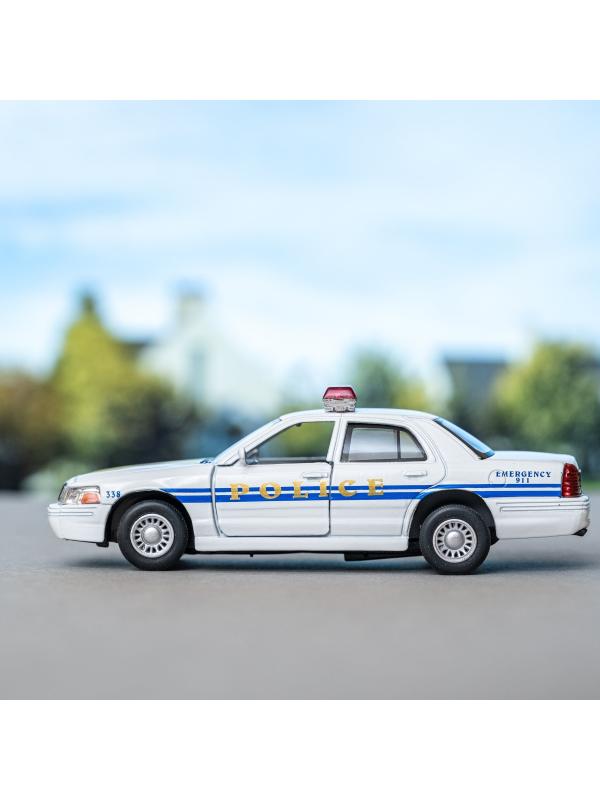 Металлическая машинка Kinsmart 1:42 «Ford Crown Victoria Police Interceptor» KT5342D инерционная / Белая