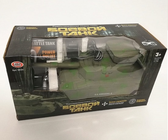Боевой танк на пульте управления в кор. 29х12х15см