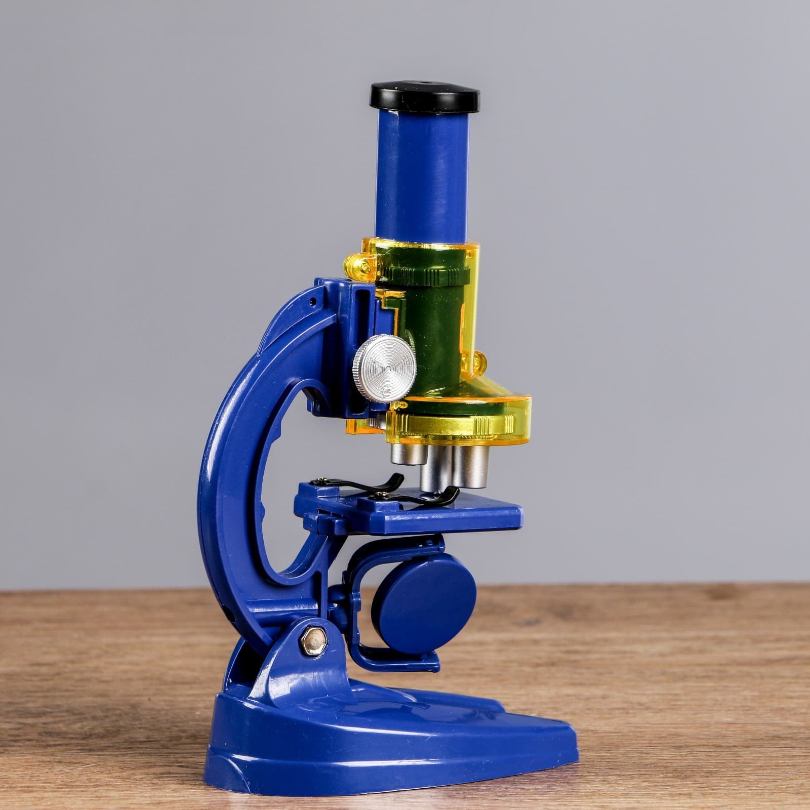 Обучающая игрушка Play Smart «Микроскоп» 9865 кратность увеличения 100х, 200х, 450х