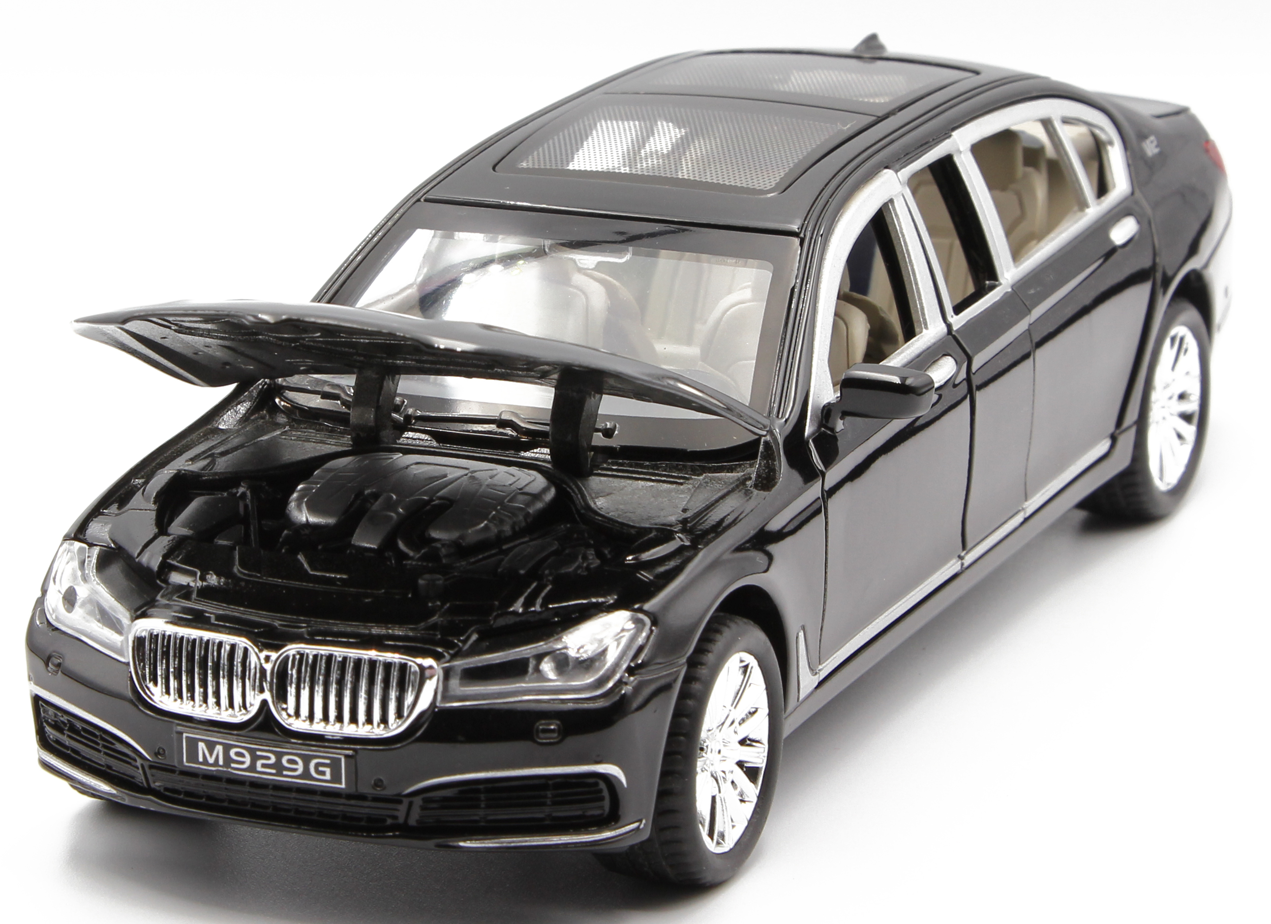 Машинка металлическая XLG 1:24 «BMW 760 Long Edition» M929G-1 20 см. инерционная, свет, звук в коробке / Микс