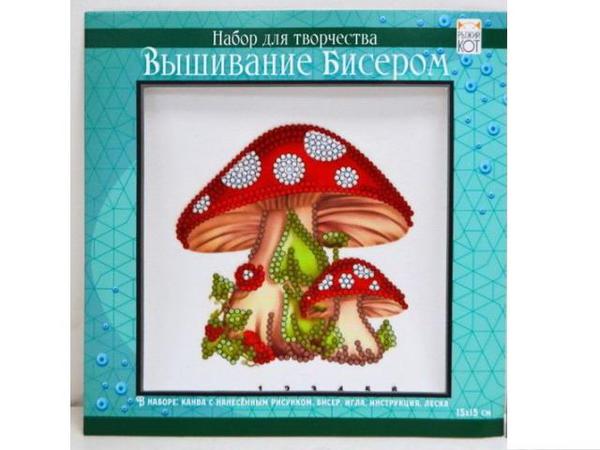 Набор для вышивания бисером 15x15см(частичное заполнение,канва с рис) Яркие грибочки