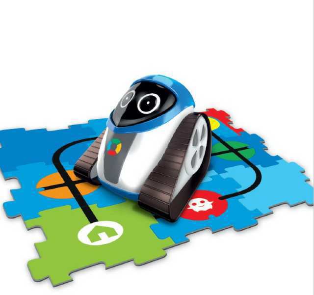 Робот XTREM BOTS Woki смартробот в комплекте с игровым полем