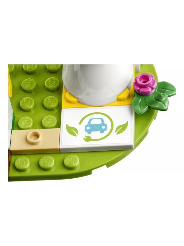 Конструктор LEGO Friends 41443 «Электромобиль Оливии» / 183 детали