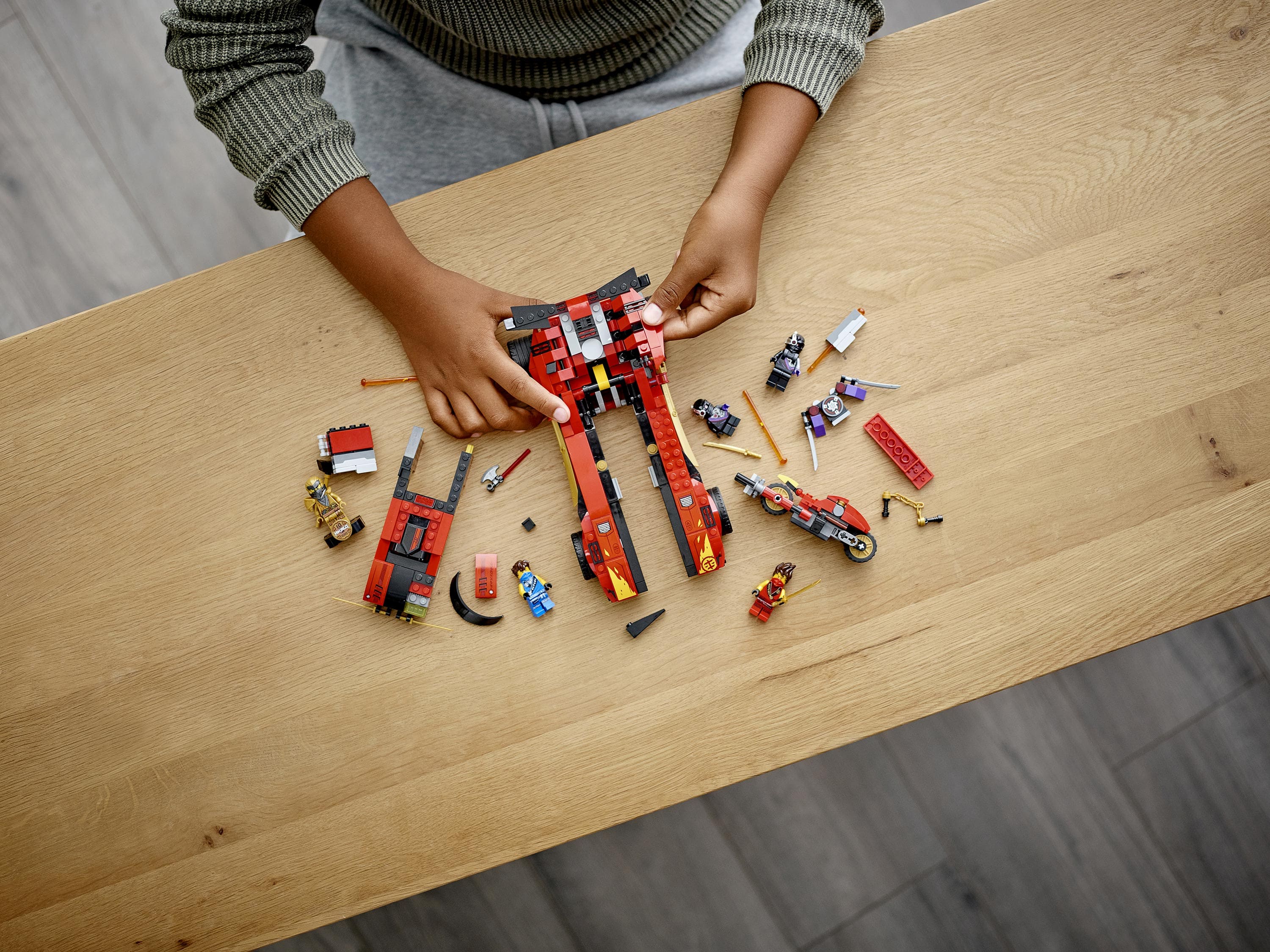 Конструктор LEGO NINJAGO «Ниндзя-перехватчик Х-1» 71737 / 599 деталей