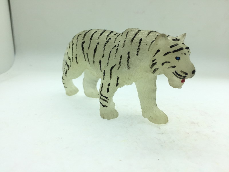 Фигурка ABtoys Юный натуралист Тигр белый, термопластичная резина
