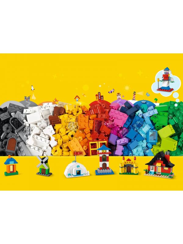 Конструктор LEGO Classic «Кубики и домики» 11008 / 270 деталей