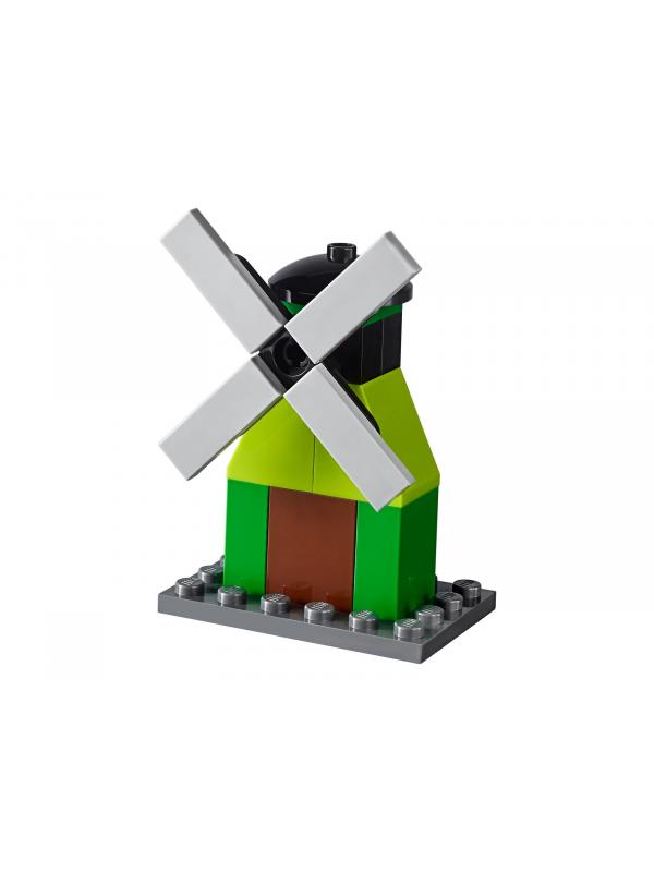 Конструктор LEGO Classic «Кубики и домики» 11008 / 270 деталей