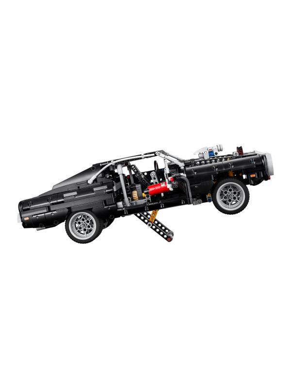 Конструктор LEGO Technic «Dodge Charger Доминика Торетто» 42111 / 1077 деталей
