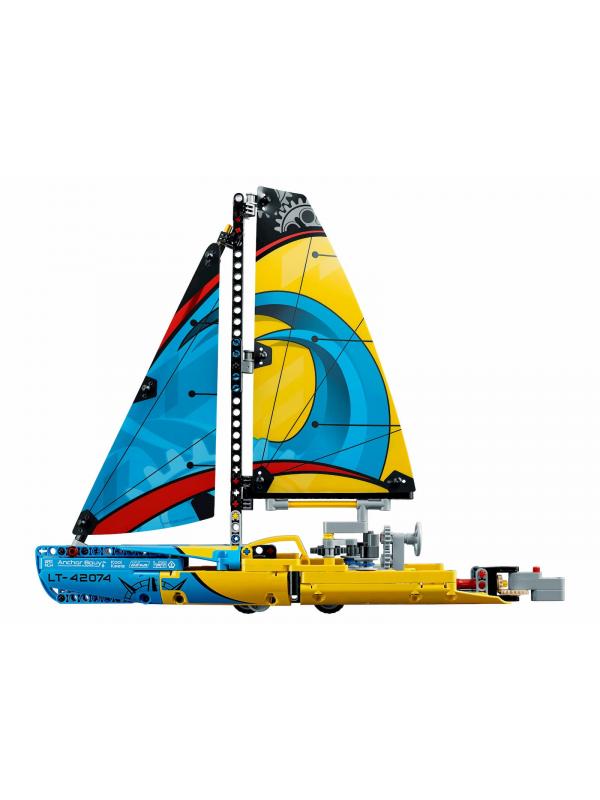 Конструктор LEGO Technic «Гоночная яхта» 42074, 330 деталей