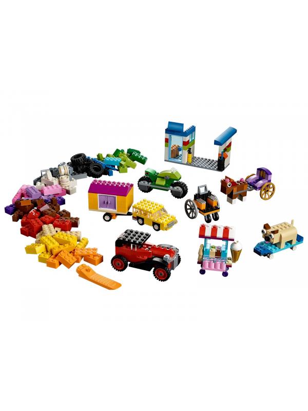 Конструктор LEGO Classic «Модели на колёсах» 10715 / 442 детали