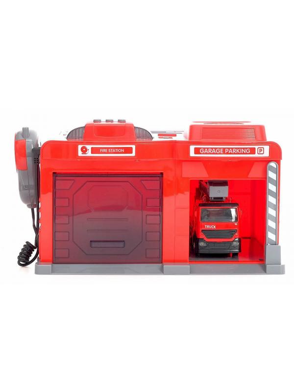 Парковка-Автосервис «Пожарная часть» CLM-551 с машинкой и рацией, световые и звуковые эффекты / Микс