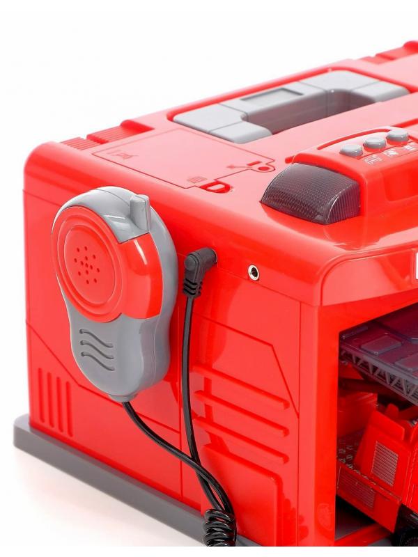 Парковка-Автосервис «Пожарная часть» CLM-551 с машинкой и рацией, световые и звуковые эффекты / Микс