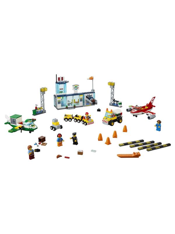Конструктор LEGO Juniors «Городской аэропорт» 10764
