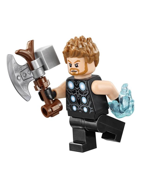 Конструктор LEGO Super Heroes «В поисках оружия Тора» 76102