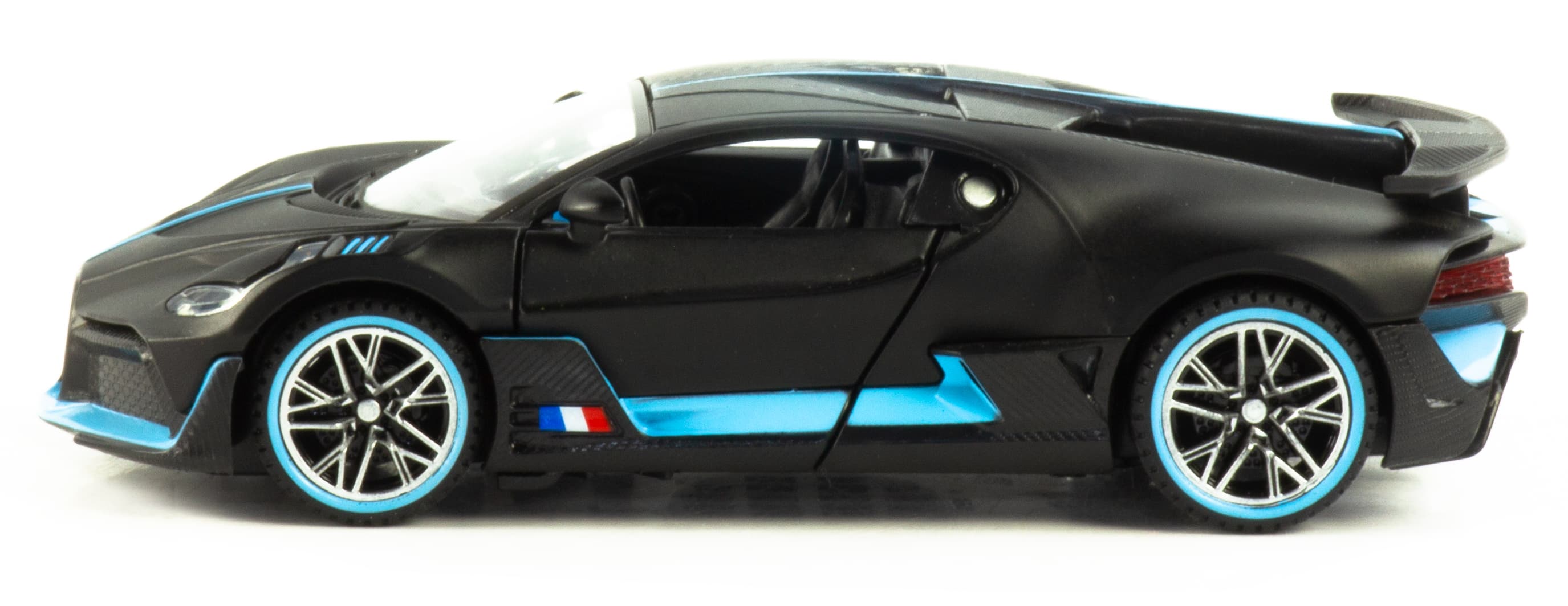 Металлическая машинка XLG 1:32 «Bugatti Divo» M929C инерционная, свет, звук / Микс