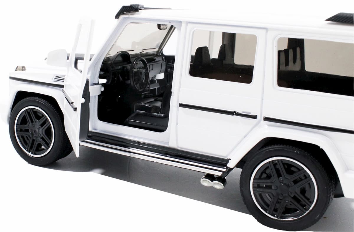 Машинка металлическая XLG 1:24 «Mercedes-Benz G-class Brabus» M923Z-1 19 см. инерционная, свет, звук в коробке / Белый
