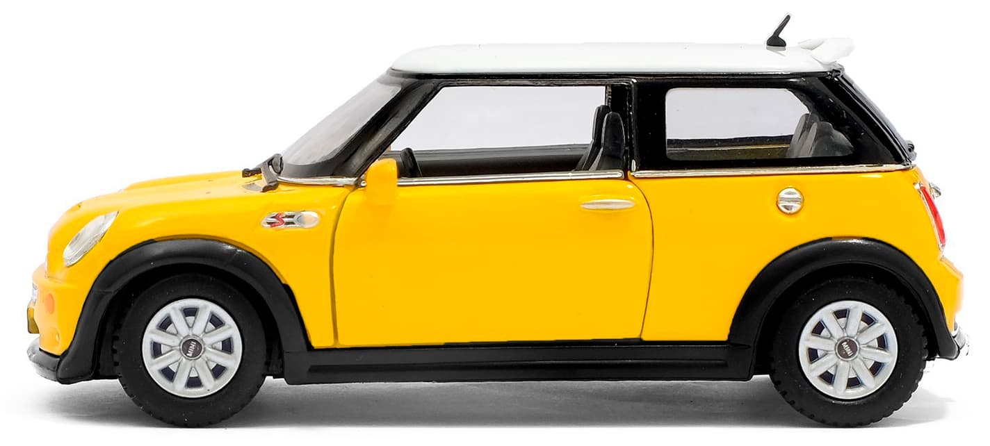 Металлическая машинка Kinsmart 1:28 «Mini Cooper S» KT5059D инерционная / Желтый