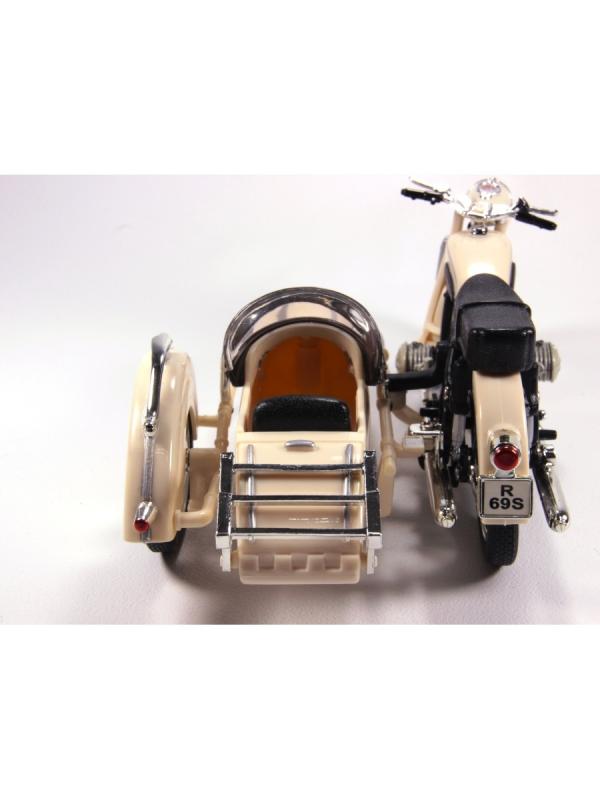 Металлический мотоцикл 15 см. «BMW R69S» А5581206В / Микс