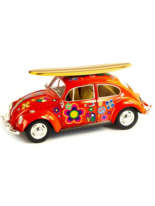 Машинка металлическая Kinsmart 1:24 «1967 Volkswagen Classical Beetle w/ wooden surfboard» KT7002DFS-1, инерционная / Красная