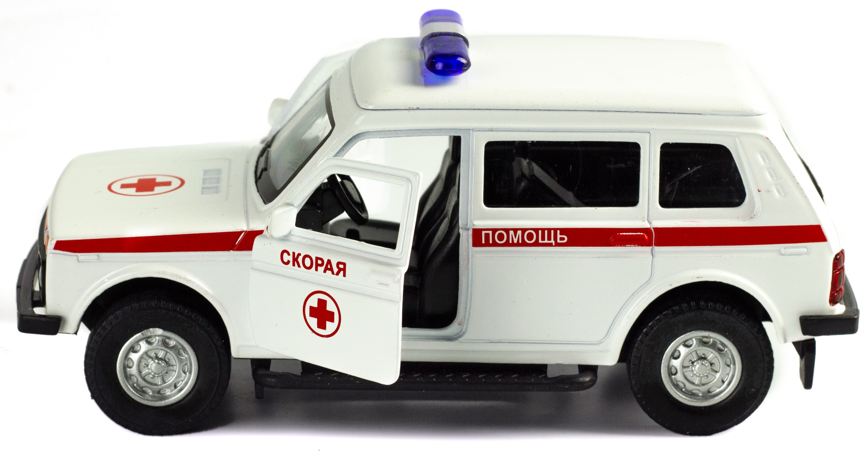 Металлическая машинка 1:32 «Нива. Экстренные службы» свет, звук, двери открываются А1813Р-12D / Скорая помощь