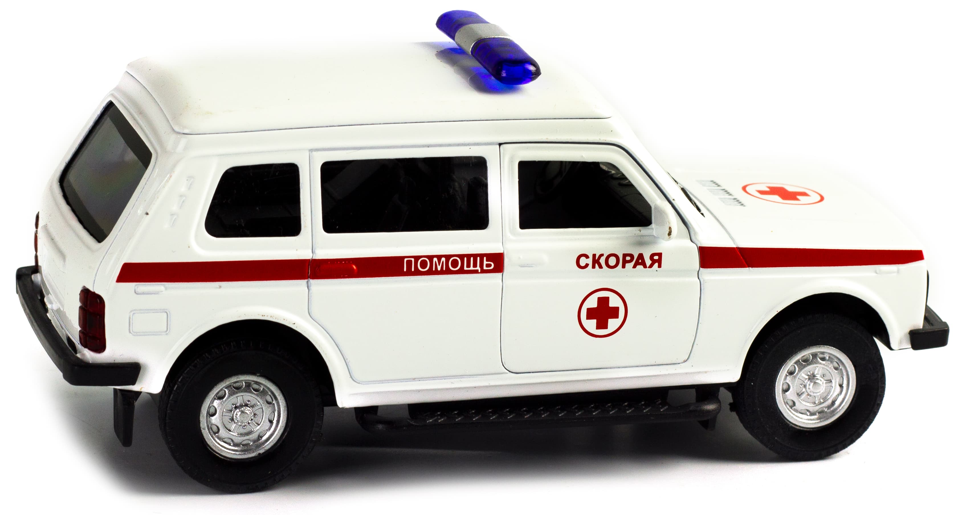 Металлическая машинка 1:32 «Нива. Экстренные службы» свет, звук, двери открываются А1813Р-12D / Скорая помощь