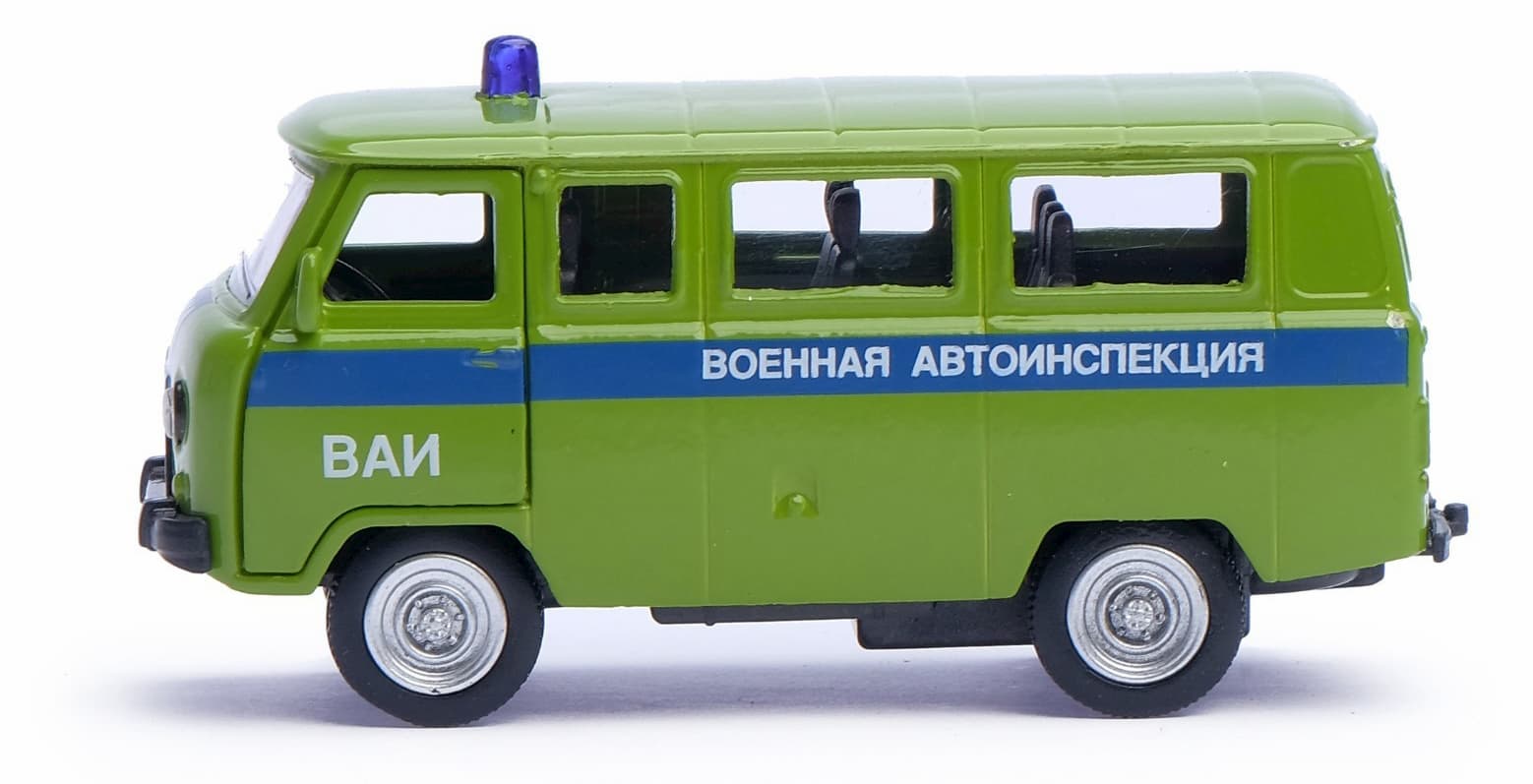 Металлическая машинка Play Smart 1:50 «Микроавтобус УАЗ-39625 Буханка: Служебный» 10 см. 6542, Автопарк / ВАИ