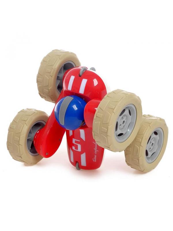 Радиоуправляемая машинка-перевертыш 1:24 со световыми и звуковыми эффектами М2210А / Микс