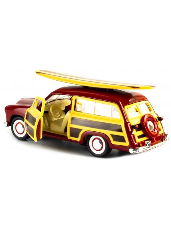 Машинка металлическая Kinsmart 1:40 «1949 Ford Woody Wagon ца Wooden surfboard» KT5402DS1 инерционная / Красный