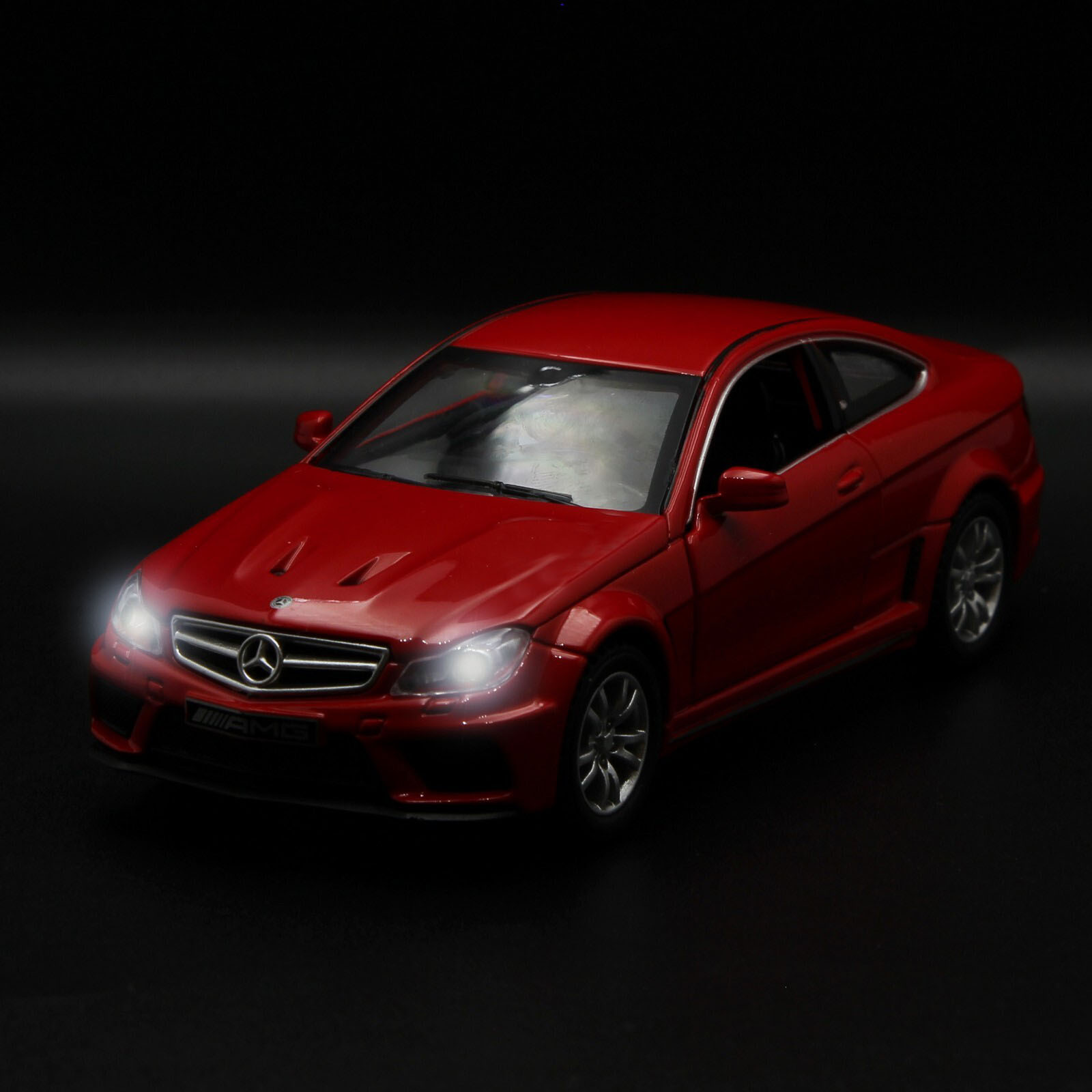 Металлическая машинка Die Cast  1:32 «Mercedes-Benz C63 AMG Coupe Black Series» 15 см., А32251, свет, звук, инерционная / Микс