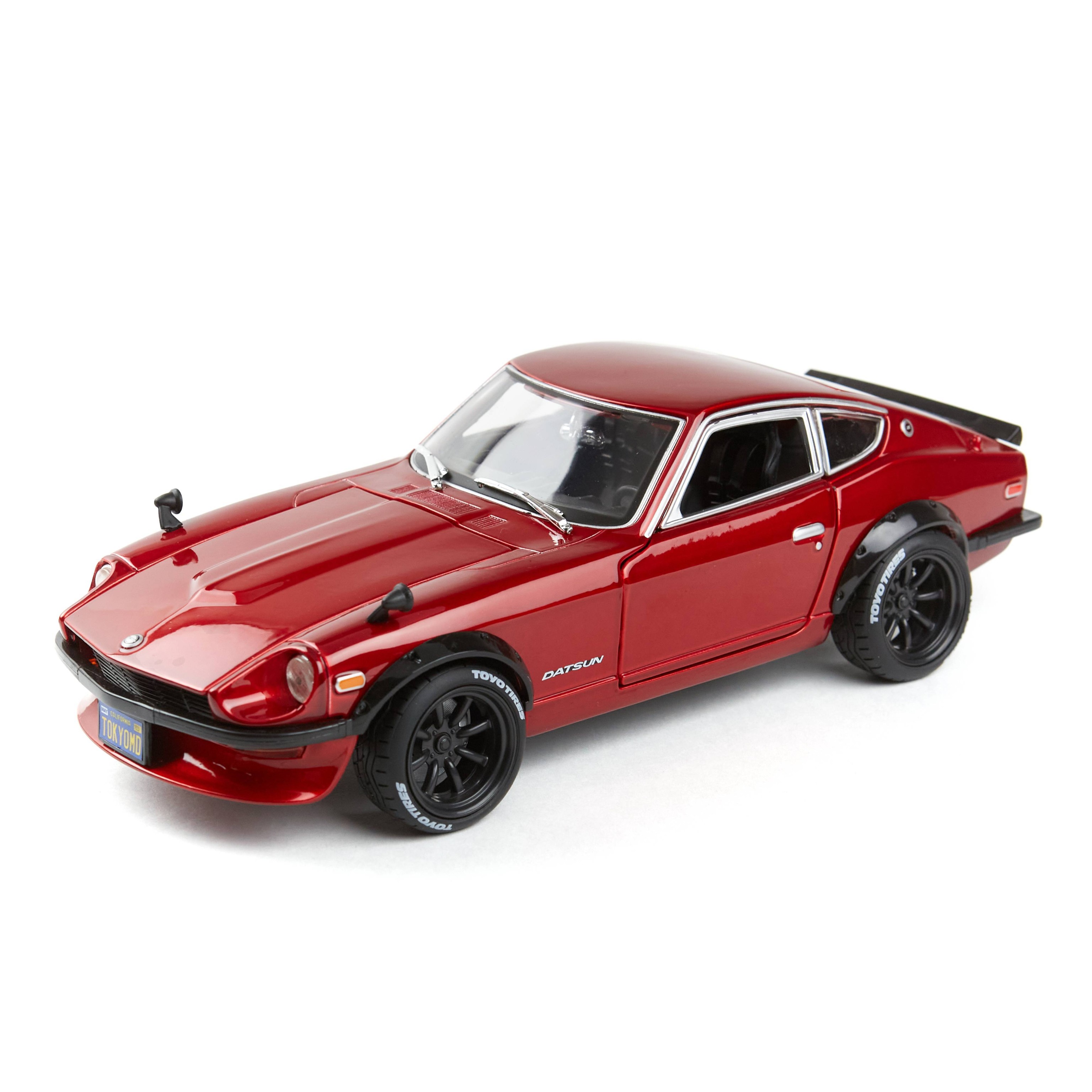 Коллекционная металлическая модель Maisto 1:18 Tokyo Modern «Datsun 240Z 1971» А32610 / Красный