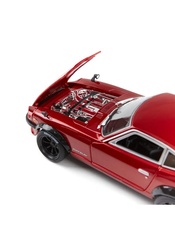 Коллекционная металлическая модель Maisto 1:18 Tokyo Modern «Datsun 240Z 1971» А32610 / Красный