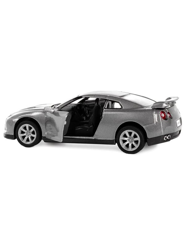 Металлическая машинка Kinsmart 1:36 «2009 Nissan GT-R R35» KT5340D инерционная / Светло-серый