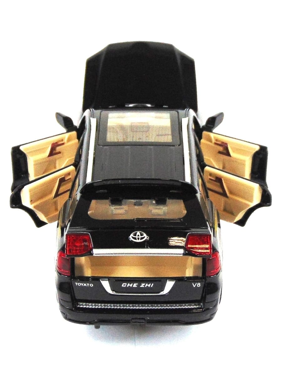 Металлическая машинка Che Zhi 1:24 «Toyota Land Cruiser 200» CZ123A, 20.2 см., инерционная, свет, звук / Черный