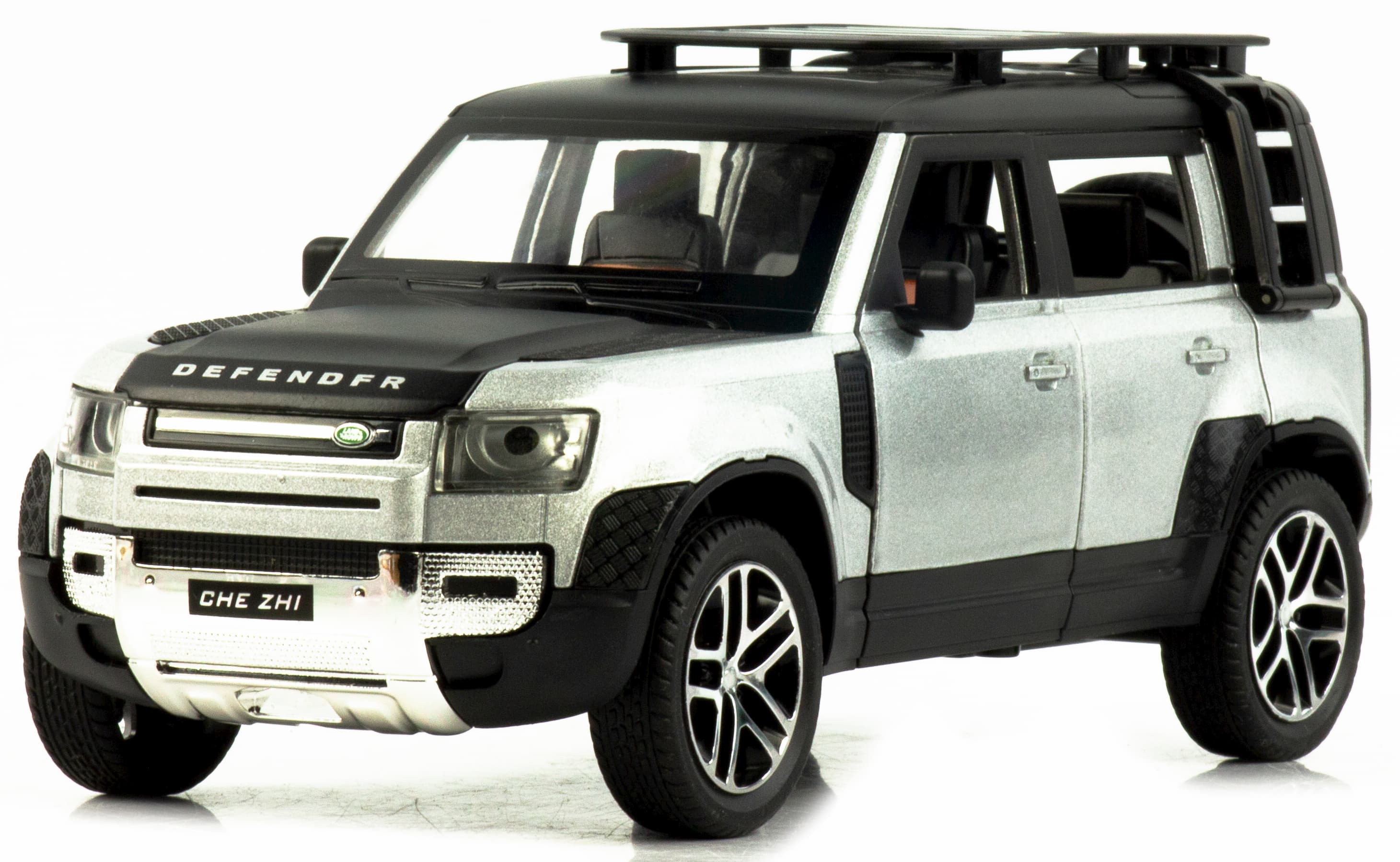 Металлическая машинка Che Zhi 1:24 «Land Rover Defender Wilderness» CZ132A, 21 см., инерционная, свет, звук / Серебристый