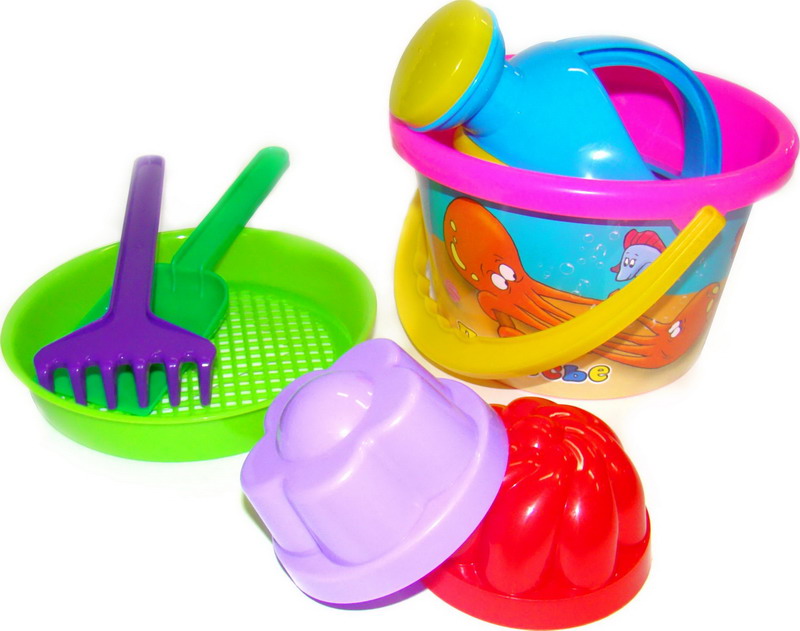 Набор №224: ведро среднее с наклейкой, ситечко, лопатка, грабельки, 2 формочки, лейка малая №4
