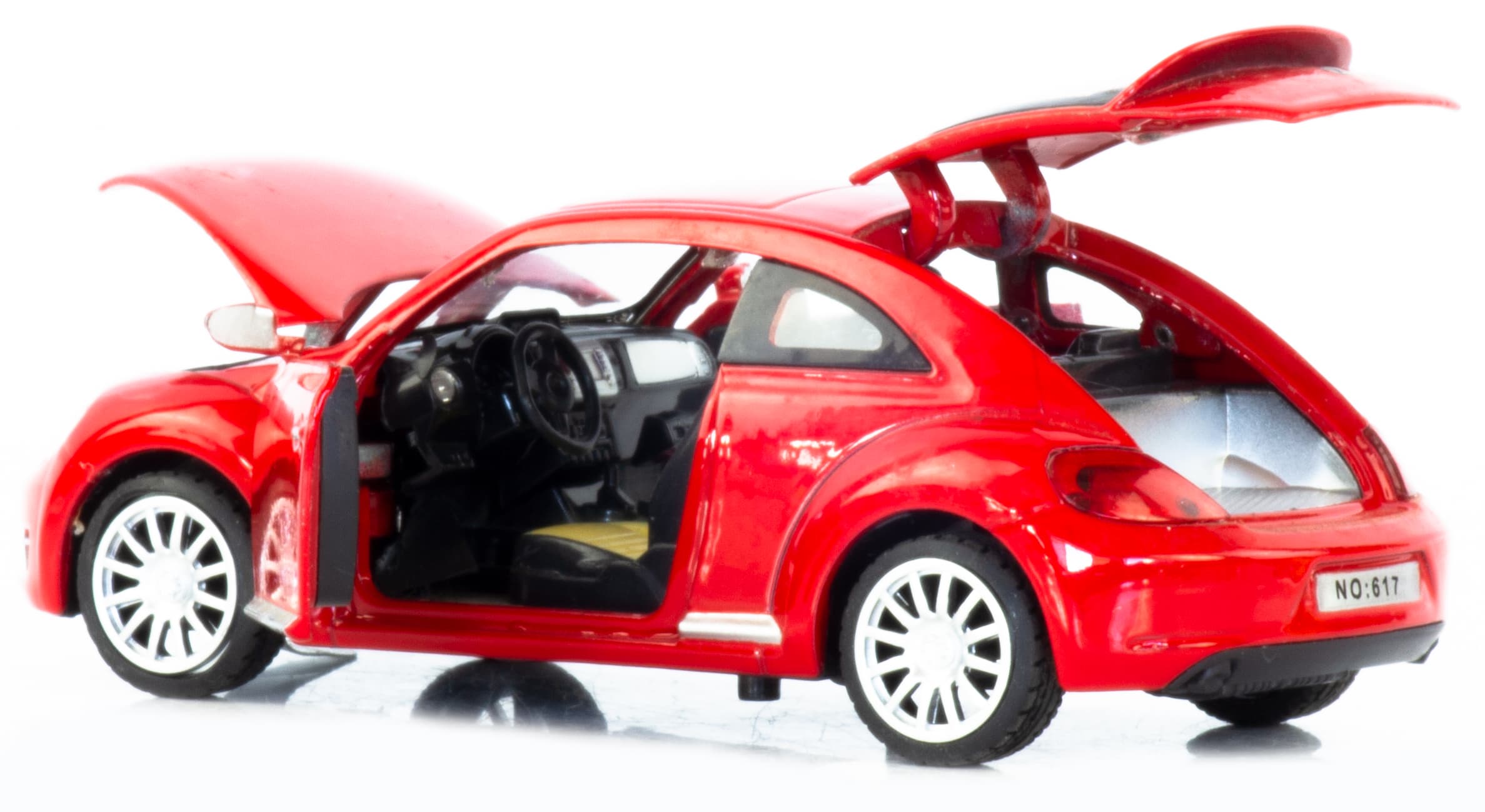 Металлическая машинка Wanbao 1:24 «Volkswagen Beetle New» 617D, инерционная, свет, звук / Красный