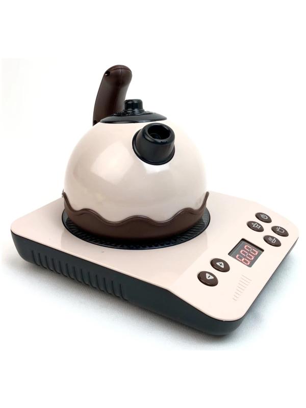 Набор игрушечной бытовой техники «Чайник с плитой» со световыми и звуковыми эффектами и с аксессуарами 6744A