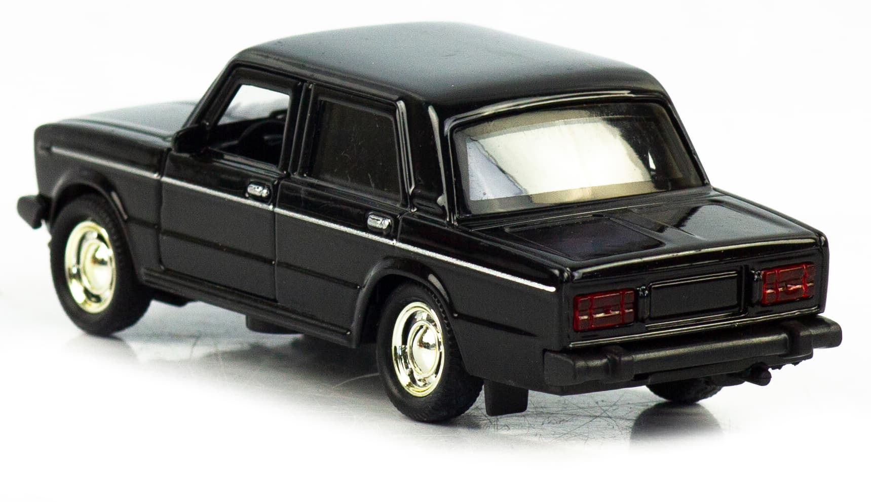 Машинка металлическая 1:32 «ВАЗ 2106» 187-188-12D, инерционная, свет, звук / Черный