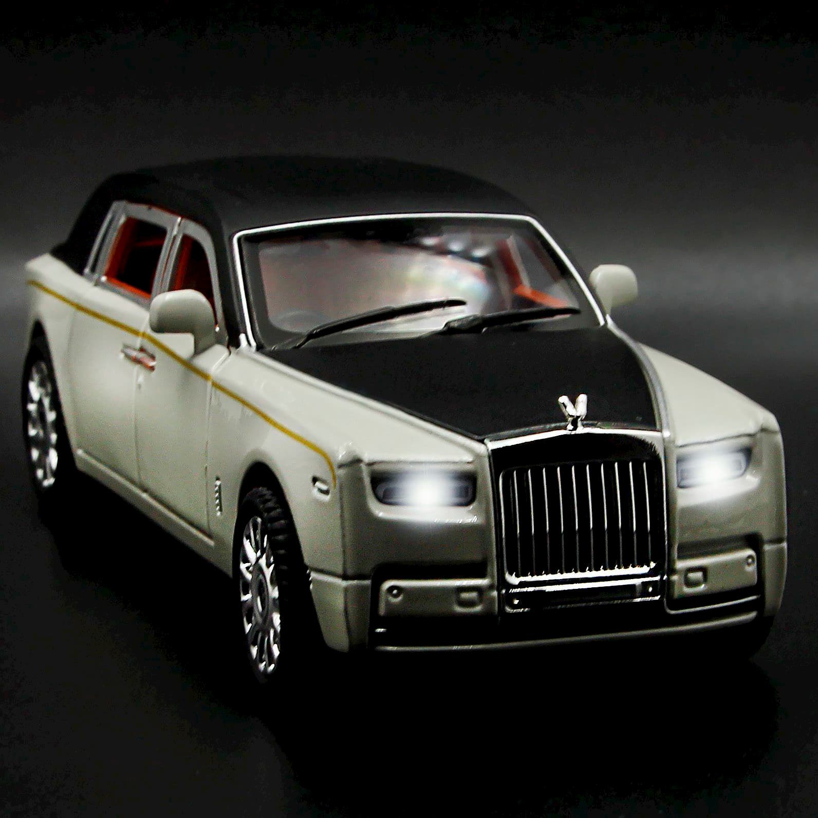 Металлическая машинка 1:32 «Rolls-Royce Phantom» М923B инерционная, свет, звук / Белый