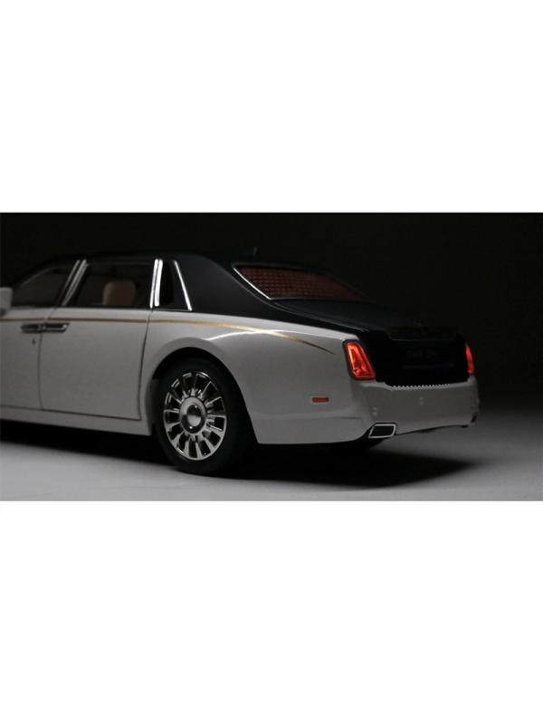 Металлическая машинка 1:24 «Rolls-Royce Phantom» А2403А, 21см., инерционная, свет и звук / Микс