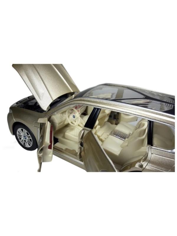 Металлическая машинка Che Zhi 1:24 «BMW X7» CZ115A, 20.5 см., свет и звук, инерционная / Золотой