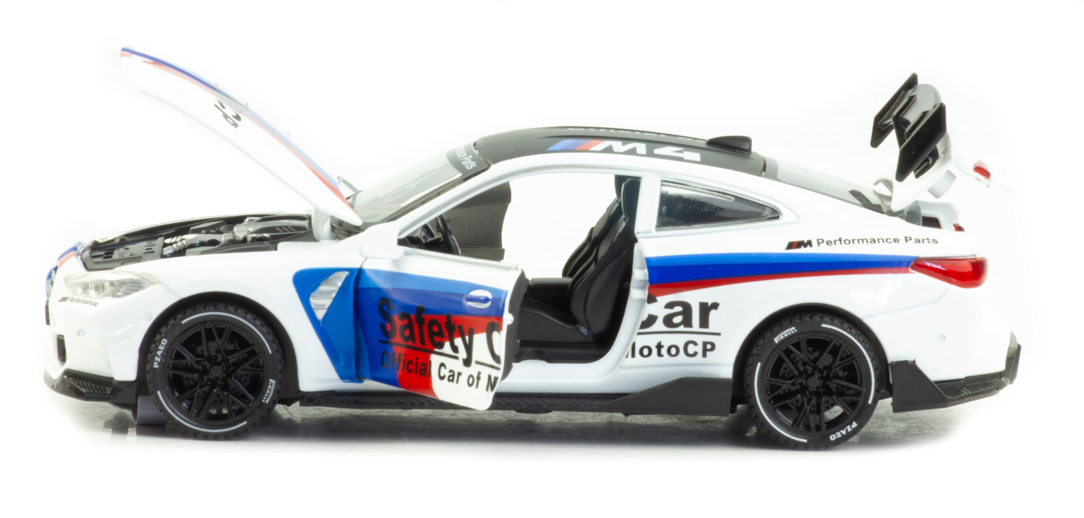 Металлическая машинка Newao Model 1:32 «BMW M4» XA3235B, 15 см. инерционная, свет, звук / Микс
