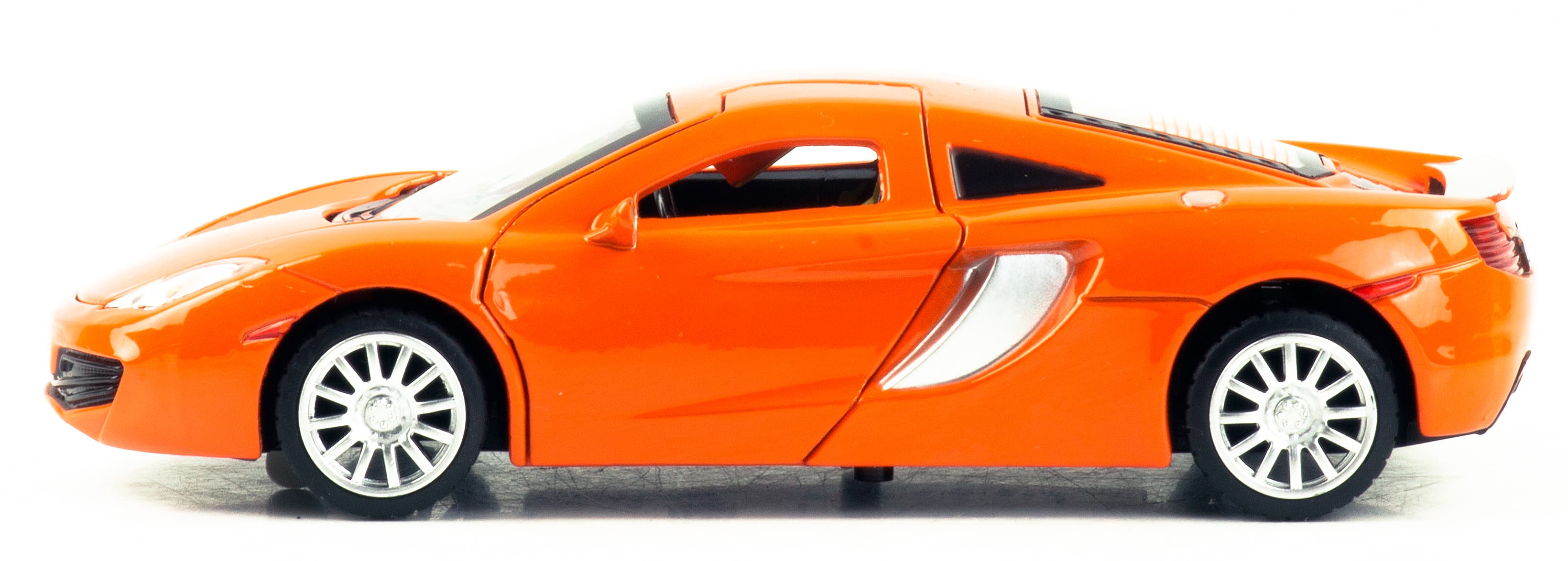 Металлическая машинка Wanbao 1:32 «McLaren» 615D, инерционная, свет и звук / Оранжевый