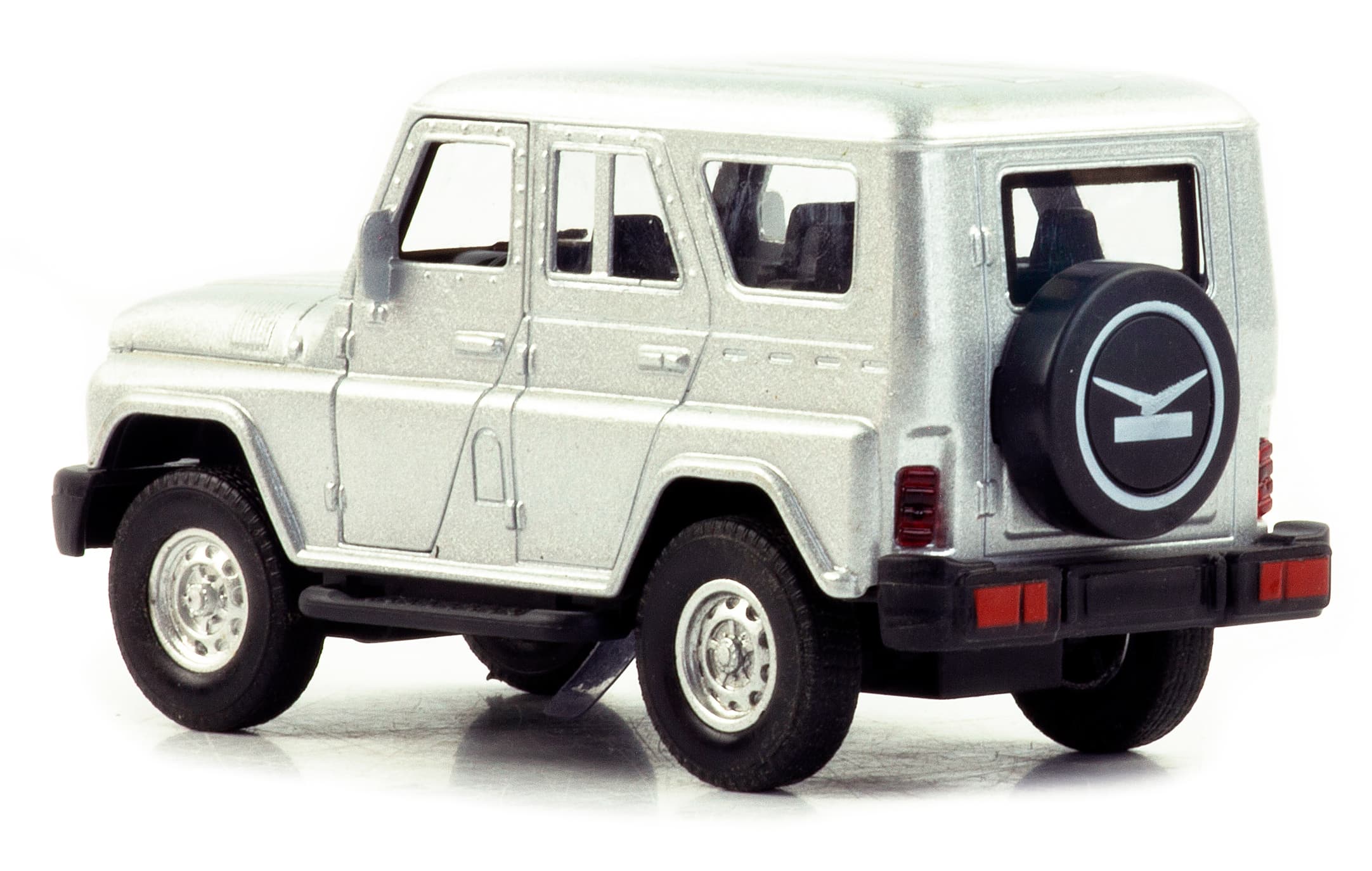 Металлическая машинка 1:32 «Уаз» А181-182D свет и звук, инерционная / Серебристый