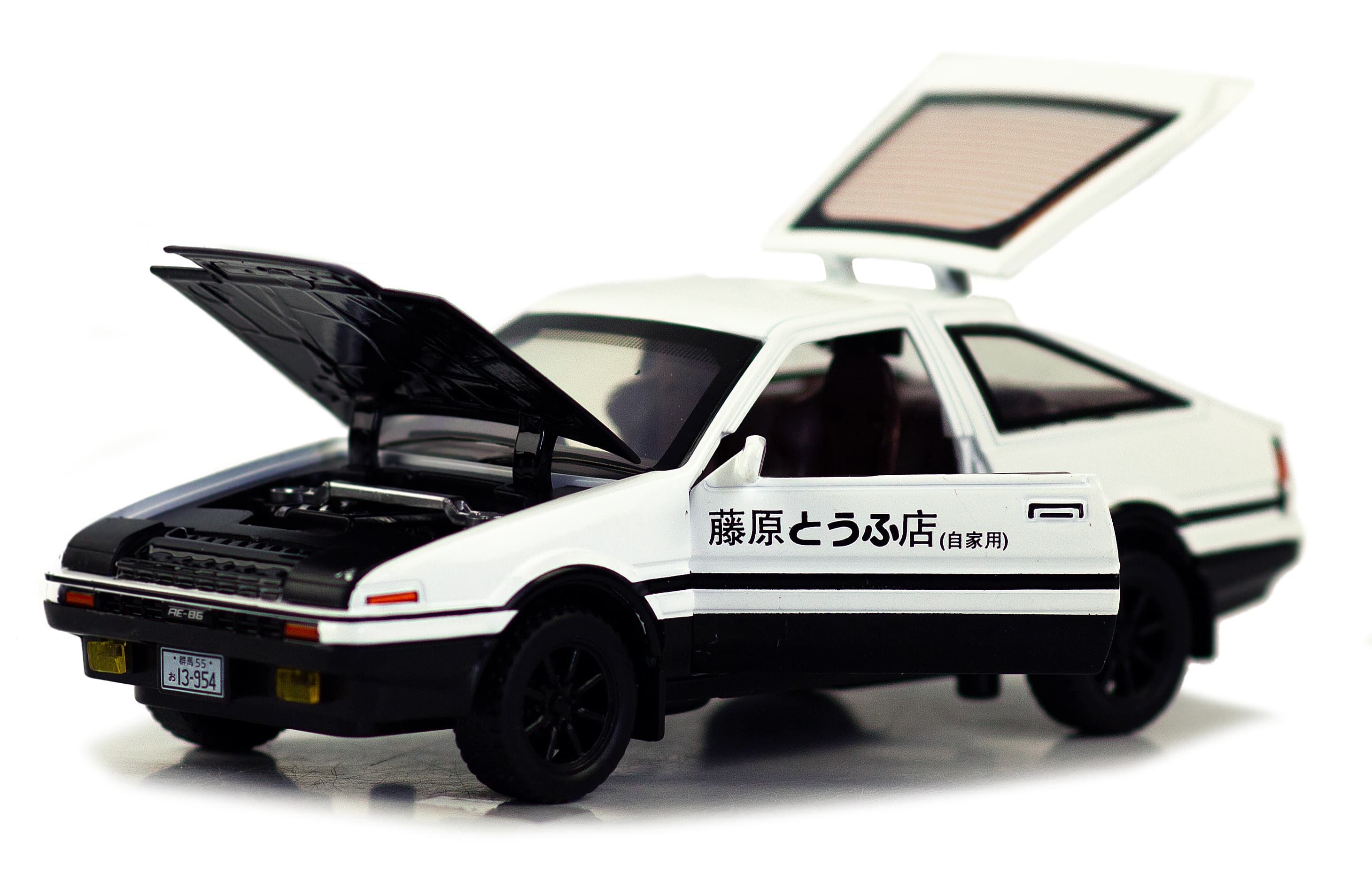 Металлическая машинка MiniAuto 1:28 «Toyota Sprinter Trueno AE86» 3241B инерционная, свет, звук / Микс