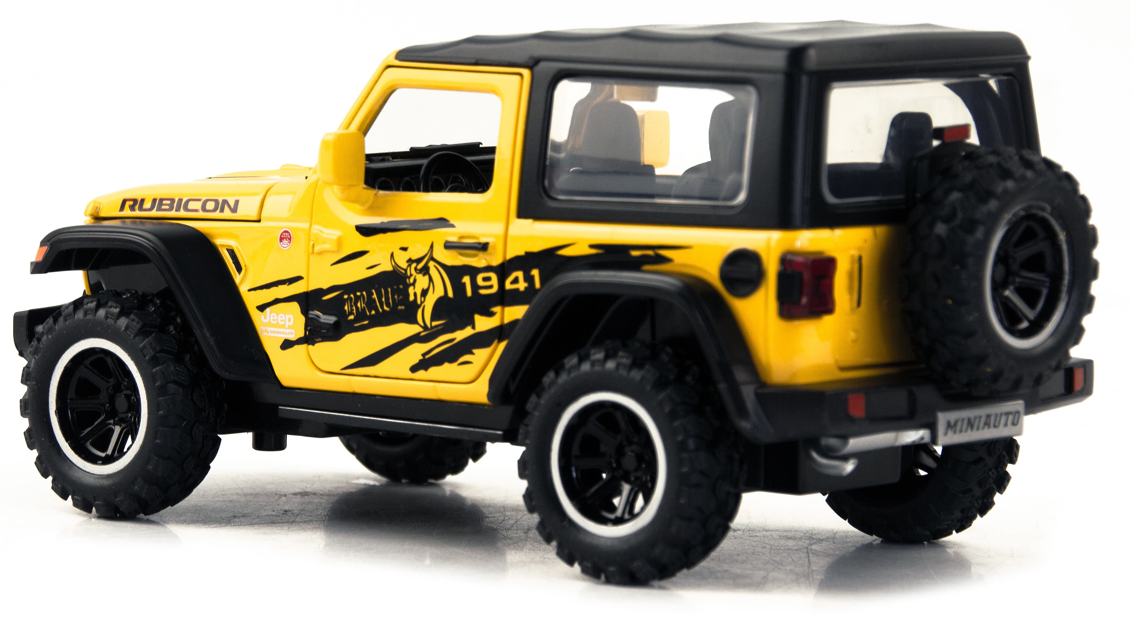 Металлическая машинка Mini Auto 1:32 «Jeep Wrangler Rubicon» DC32362, 16 см. инерционная, свет, звук / Желтый