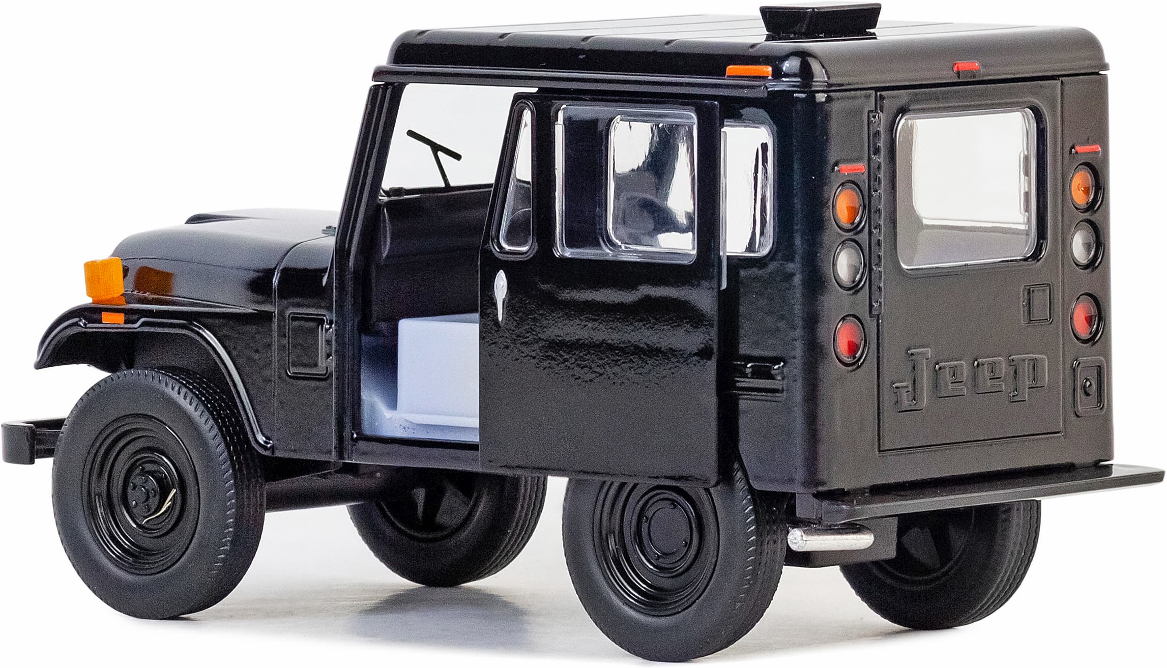 Металлическая машинка Kinsmart 1:26 «1971 Jeep DJ-5B (Dispatcher)» KT5433D, инерционный / Микс